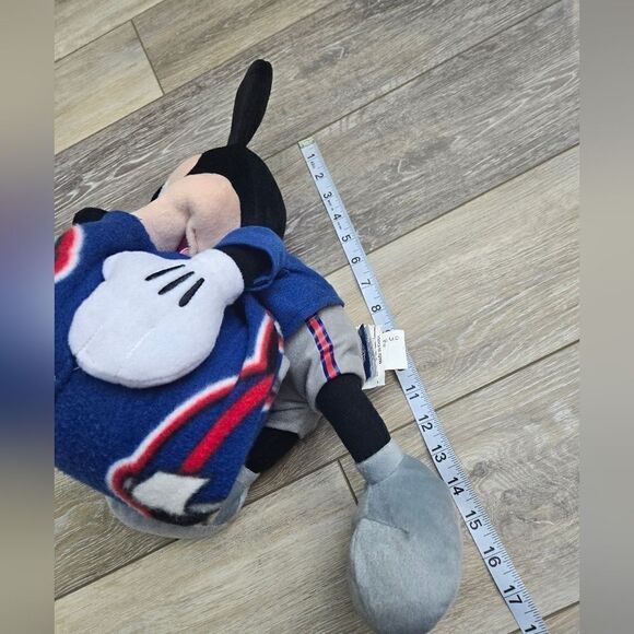 Giants blanket with Disney's Mickey plush hugging it - Picture 12 of 12